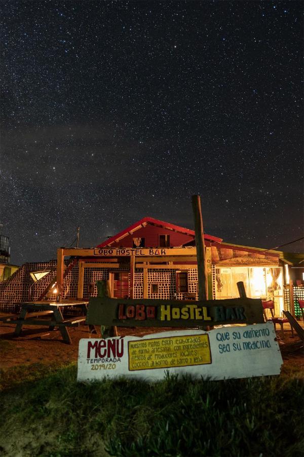 Lobo Hostel Bar カボ・ポロニオ エクステリア 写真