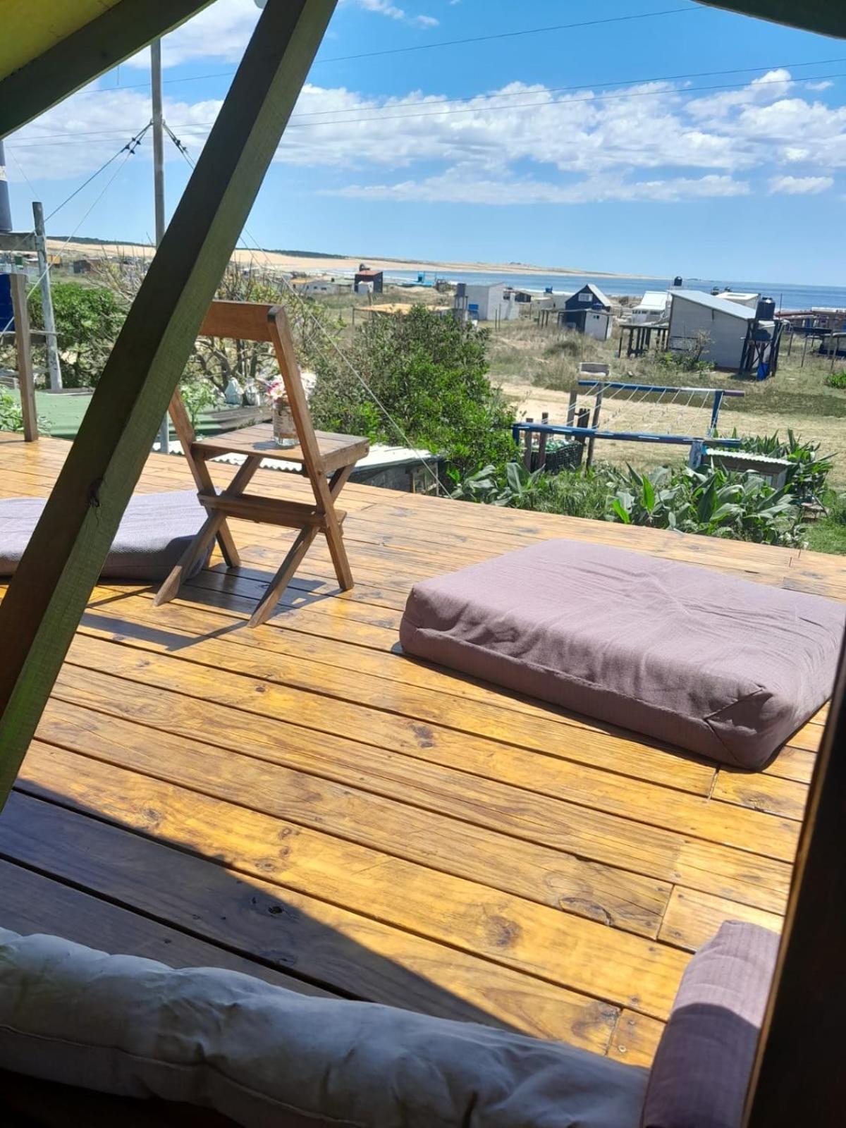 Lobo Hostel Bar カボ・ポロニオ エクステリア 写真