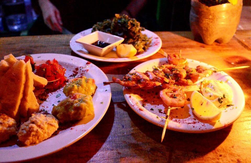 Lobo Hostel Bar カボ・ポロニオ エクステリア 写真